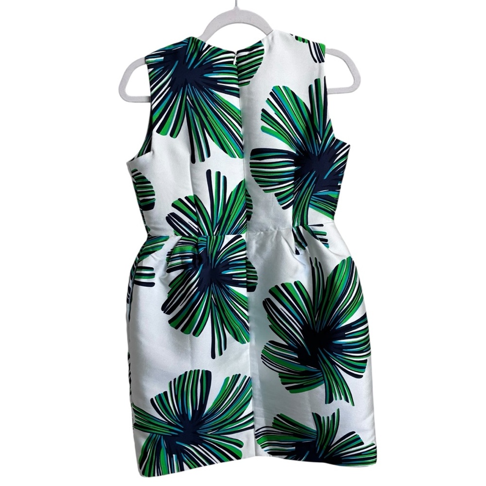 CC & DD - Tropical Sleeveless Dress with Bold Leaf Design - L - Picture 5 of 12
